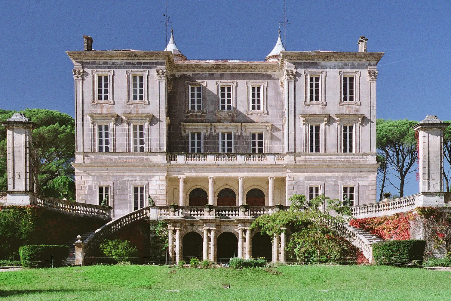 Image qui illustre: Château d'Astros
