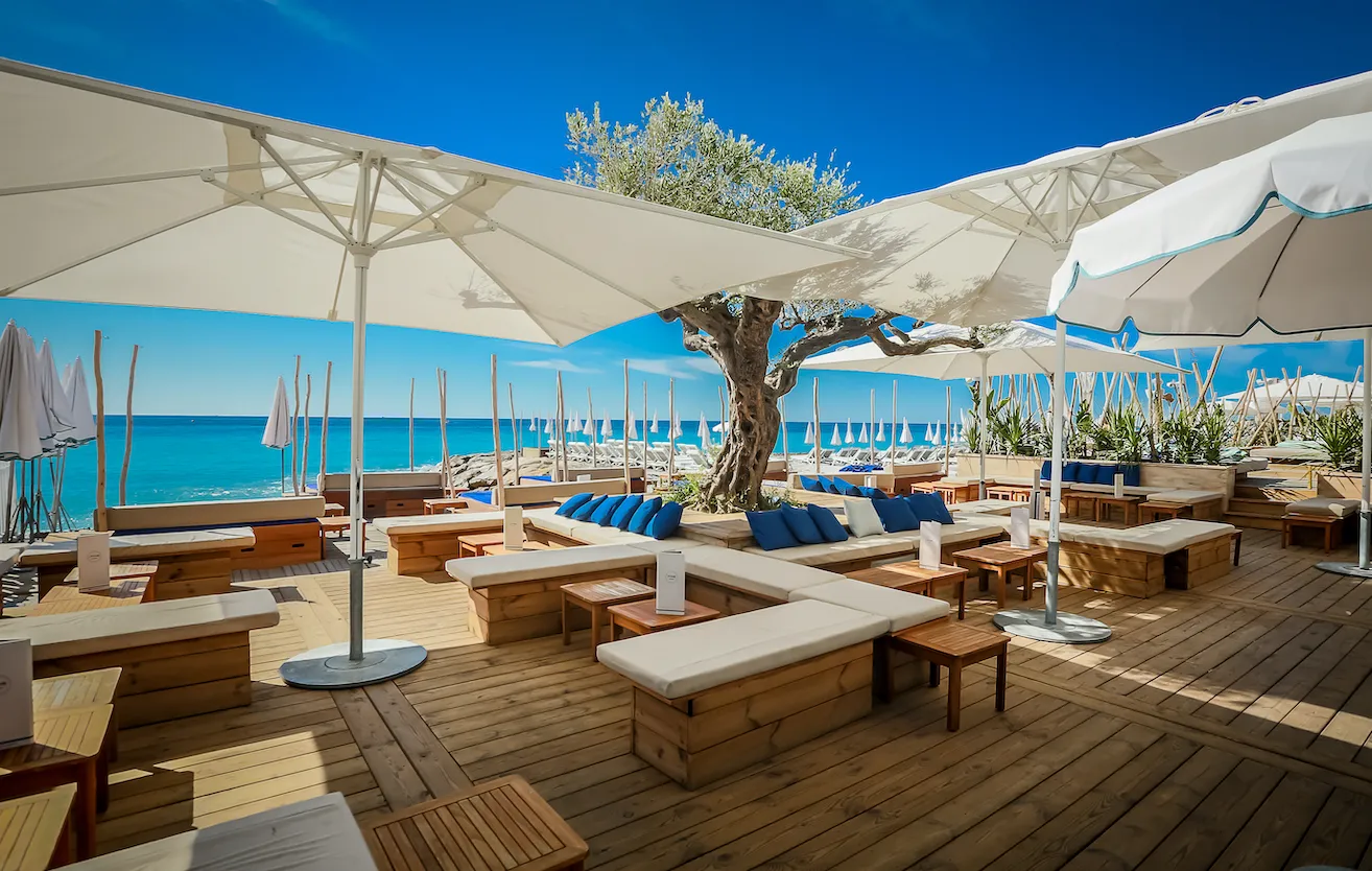 Image qui illustre: Les Canailles Lounge Beach à Nice - 0