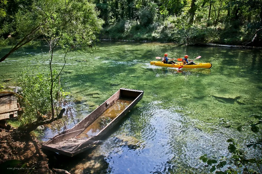 Image qui illustre: Roc Et Canyon - Canoë Kayak Et Stand Up Paddle à Millau - 0