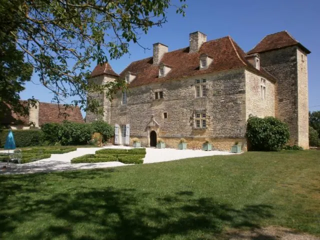 Image qui illustre: Château De Lantis