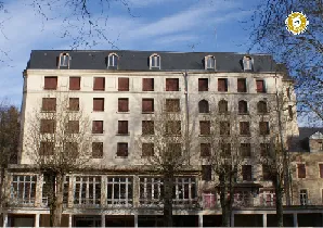 Image qui illustre: Hôtel Bristol - Ancien Hôtel Thermal