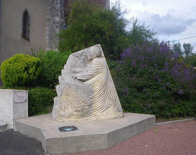 Image qui illustre: Visites Guidées Entre Nature Et Histoire à Neuvy-sur-Barangeon - 0