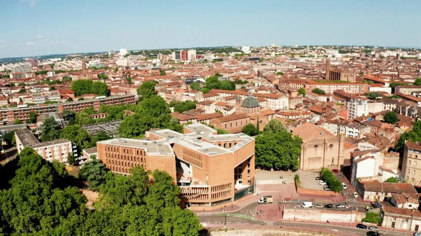 Image qui illustre: Visite guidée de la Toulouse School of Economics