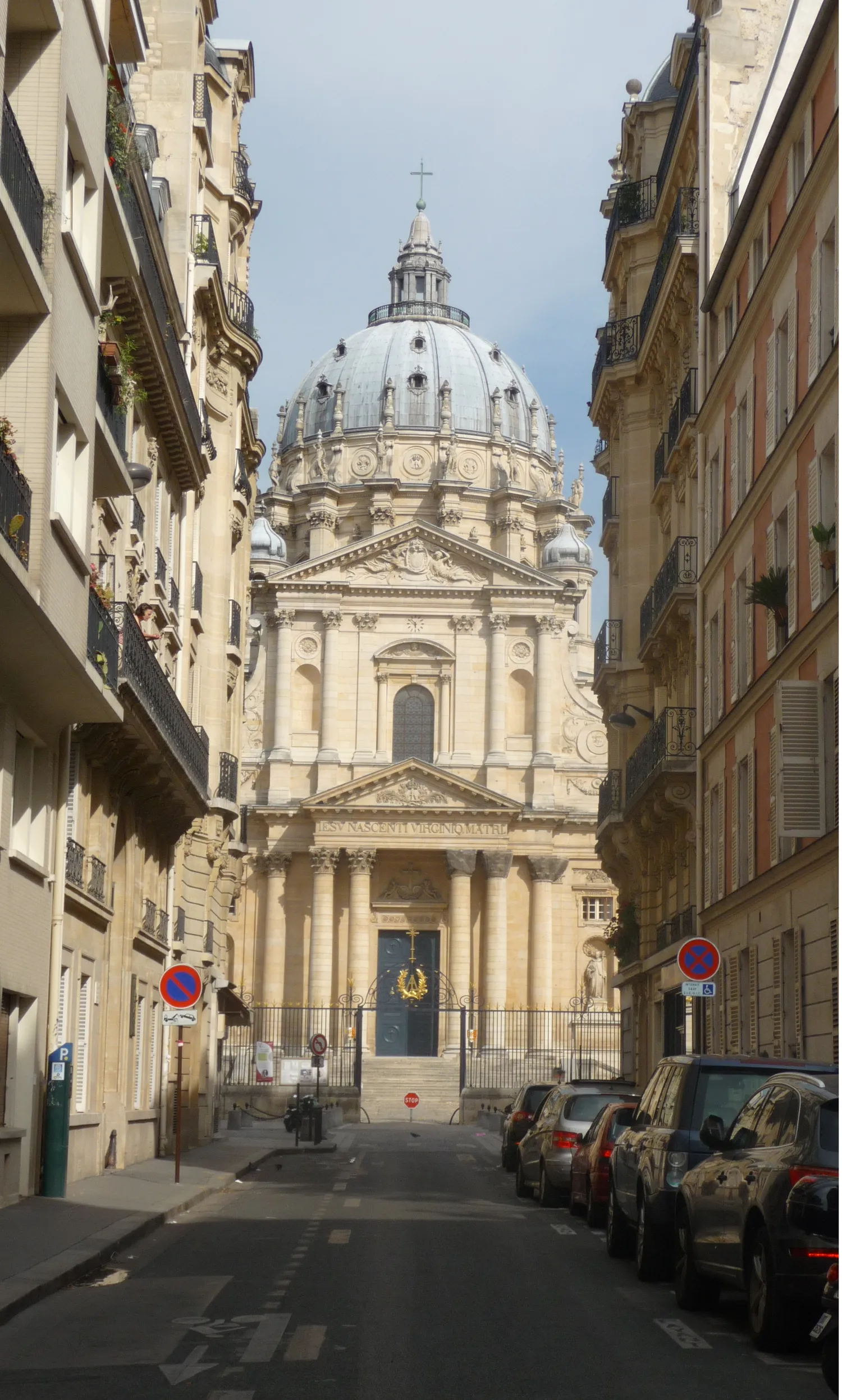 Image qui illustre: Église du Val de Grâce à Paris - 0