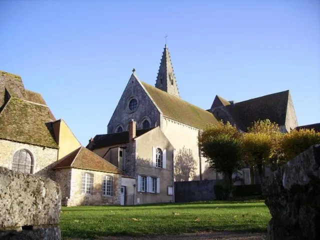 Image qui illustre: Ancienne Abbaye Bénédictine Royale