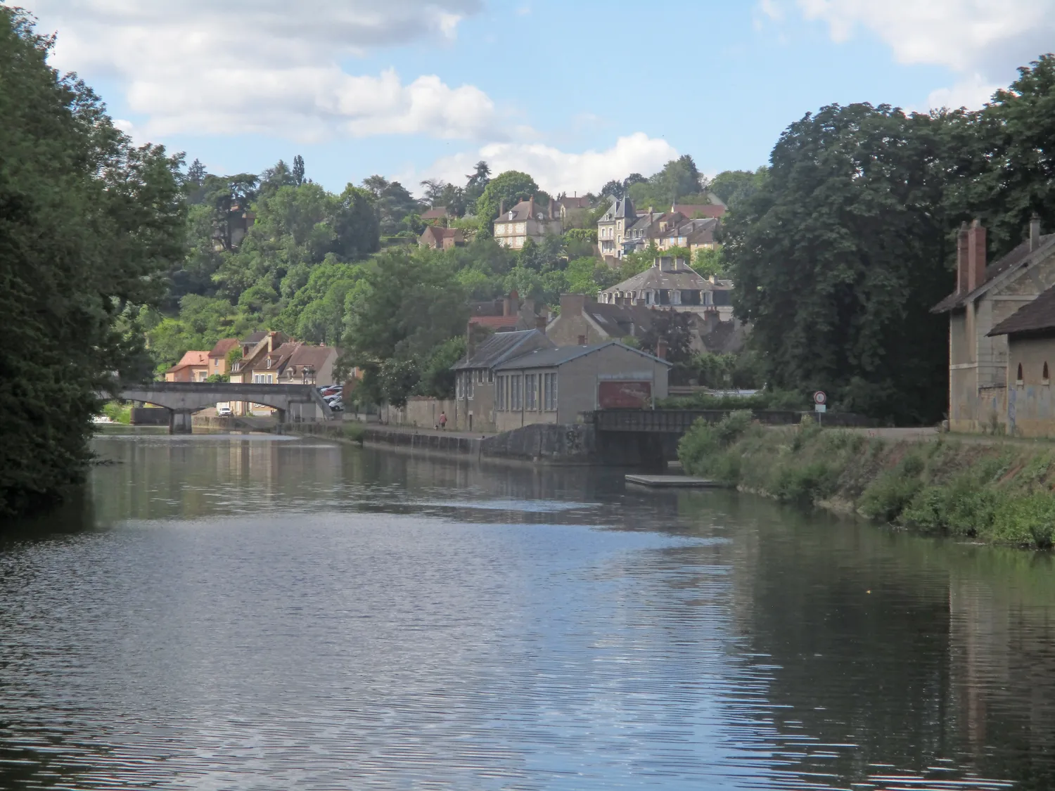 Image qui illustre: Exposition  L'Yonne et le Beuvron : deux cours d'eau en connexion avec l'histoire de Clamecy à Clamecy - 0
