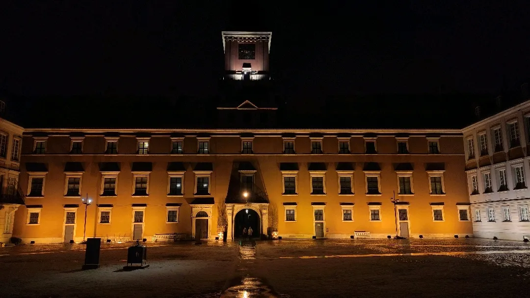 Image qui illustre: Château royal de Varsovie à  - 2