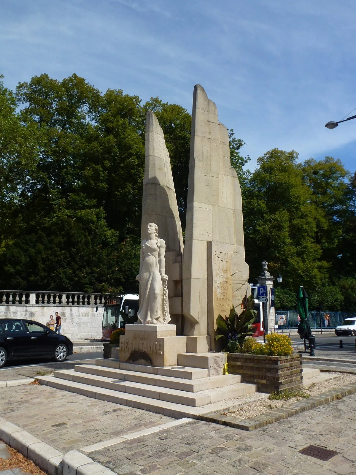 Image qui illustre: Mémorial à la Résistance à Bourges - 0