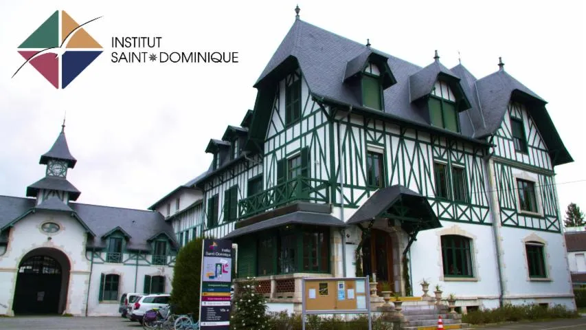 Image qui illustre: Visite historique de l'établissement Saint-Dominique