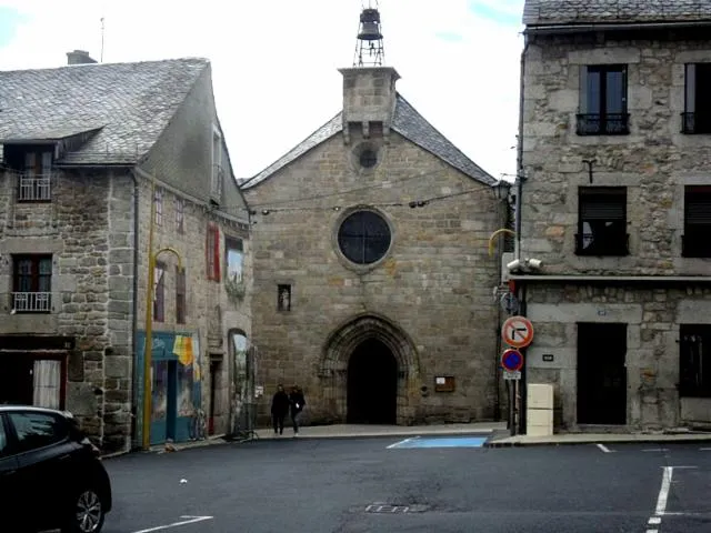 Image qui illustre: Eglise Saint-hilaire - Saint-chely-D'apcher