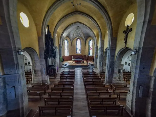 Image qui illustre: Eglise Saint-hilaire - Saint-chely-D'apcher