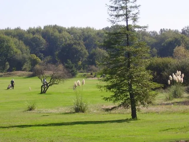 Image qui illustre: Golf De La Picardière