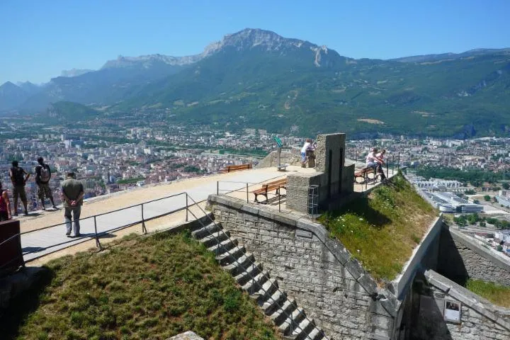 Image qui illustre: Fort De La Bastille