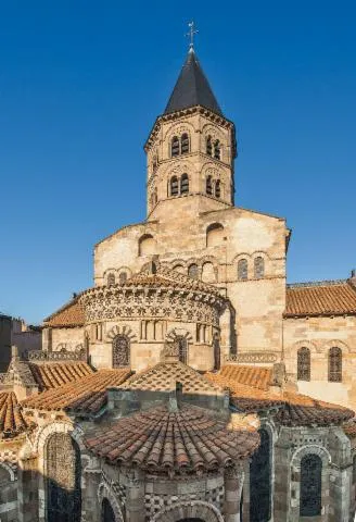 Image qui illustre: Basilique Notre-Dame-du-Port