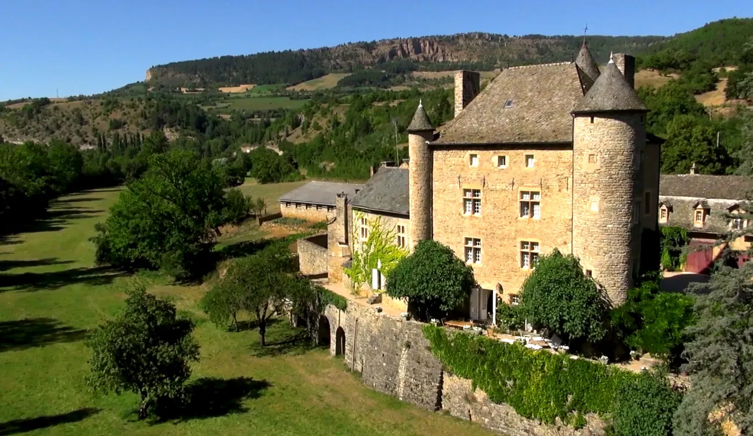 Image qui illustre: Chateau De Ressouches à Chanac - 0