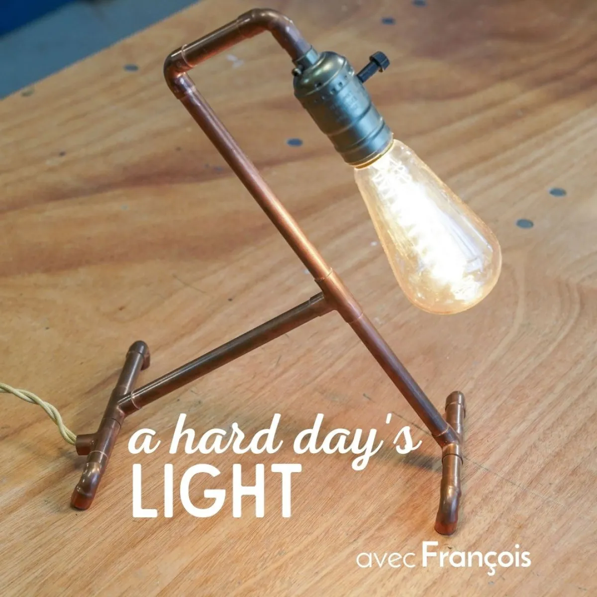 Image qui illustre: Créez votre lampe design en cuivre à Paris - 0