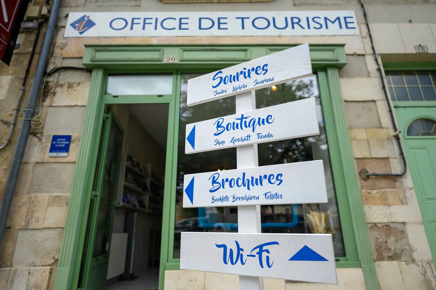 Image qui illustre: Office de Tourisme de Saint-Savin à Saint-Savin - 0