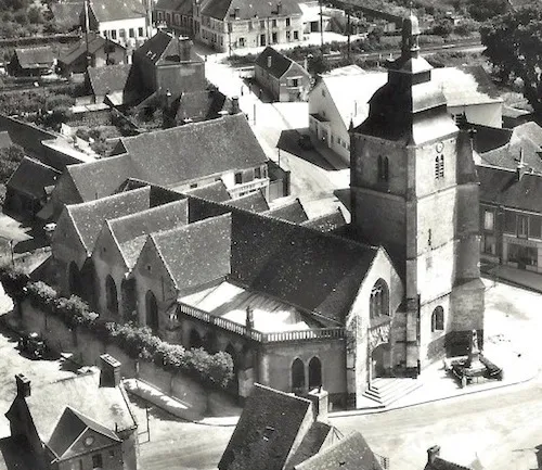 Image qui illustre: Visite guidée : les restaurations de l'église à Bretoncelles - 0