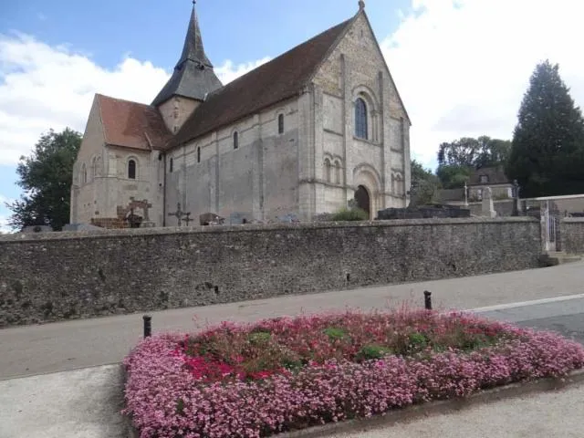 Image qui illustre: Eglise Notre-dame D'autheuil