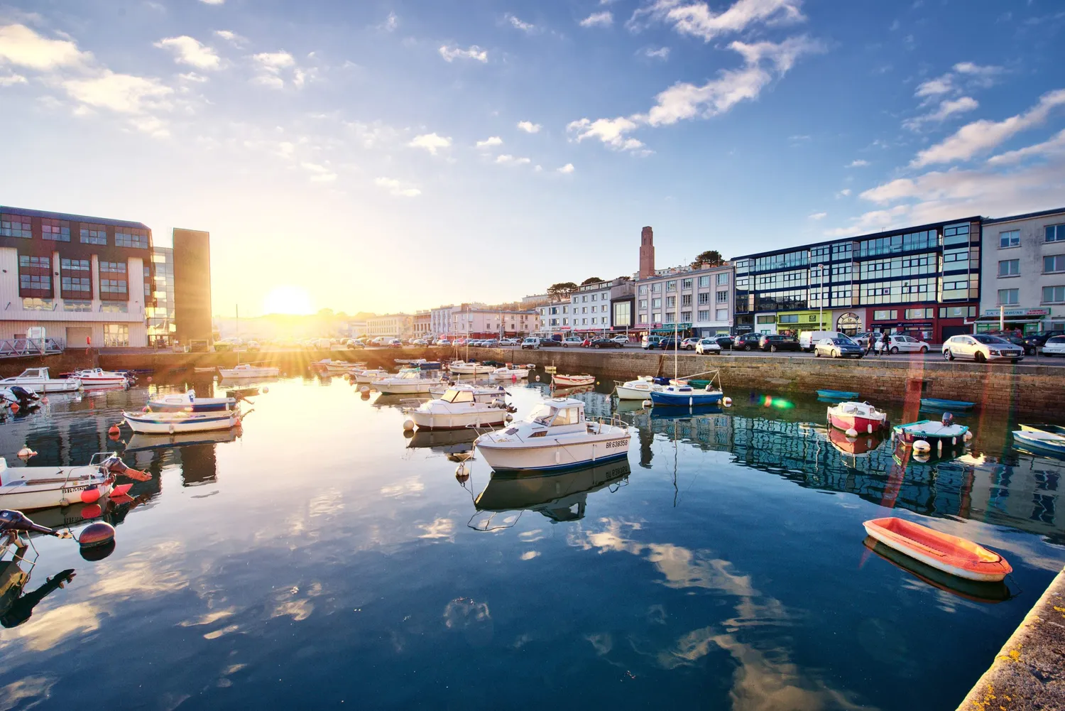 Image qui illustre: Port de Commerce à  - 0