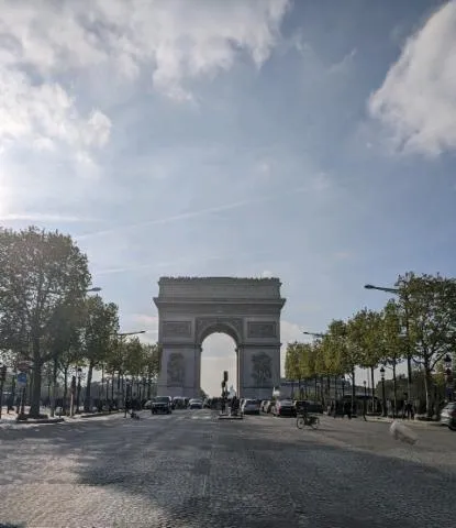 Image qui illustre: Arc de Triomphe