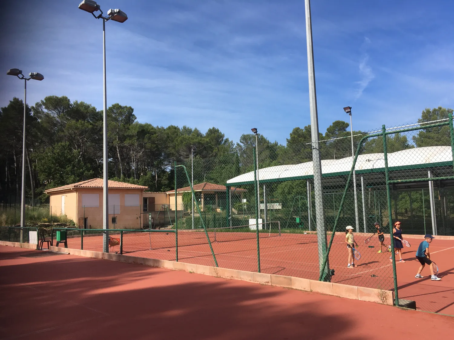 Image qui illustre: Tennis Bonair à Peynier - 1