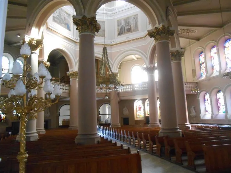 Image qui illustre: Église Sainte-croix à Creutzwald - 0