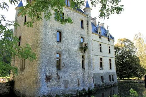Image qui illustre: Château De L'augère