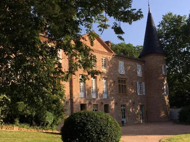Image qui illustre: Domaine Viticole Du Château De Champ-renard