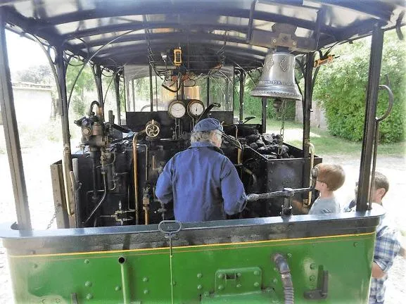 Image qui illustre: Train À Vapeur