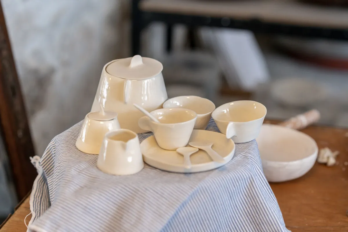 Image qui illustre: Fabriquez une dinette en porcelaine à Les Lilas - 1