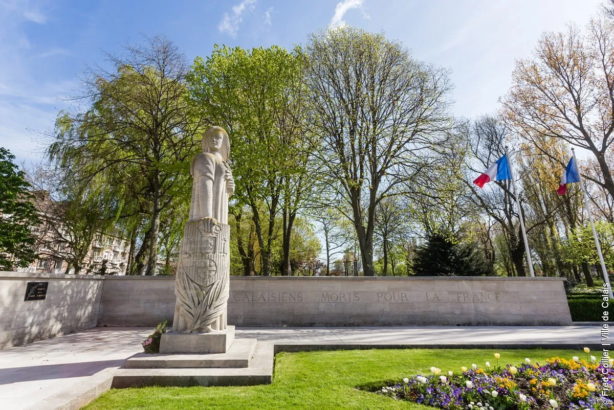 Image qui illustre: Le Parc Richelieu à Calais - 2