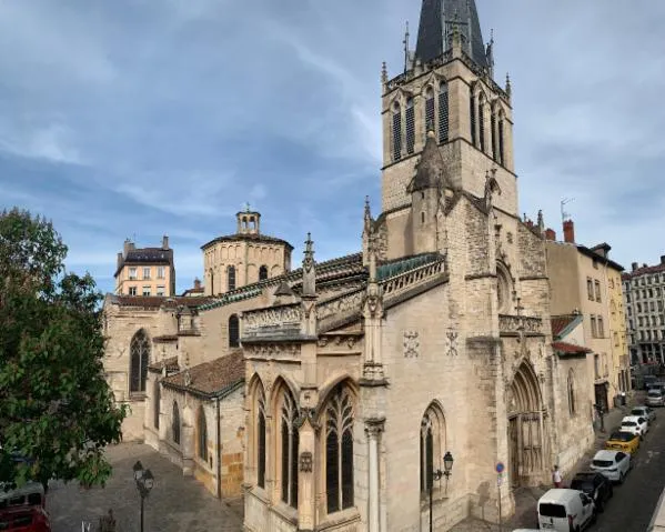 Image qui illustre: Église Saint-Paul