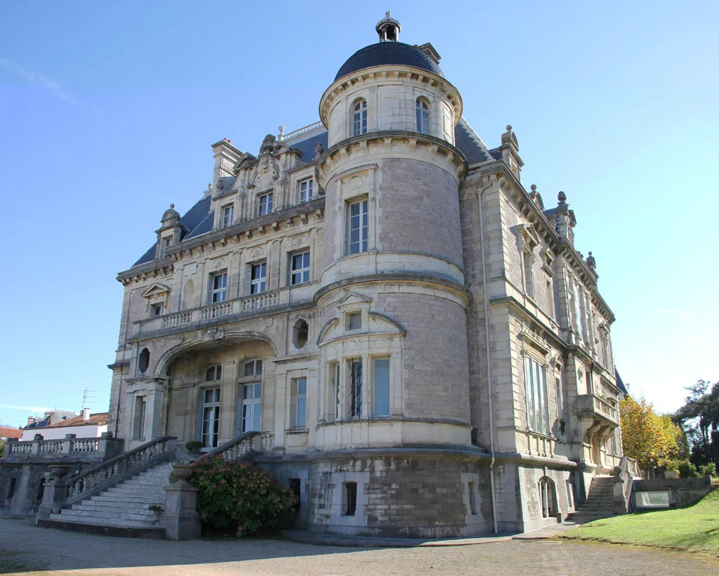 Image qui illustre: Le Château Boulart à Biarritz - 1