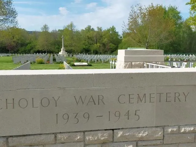 Image qui illustre: Cimetière Militaire Franco-britannique (1939-1945)