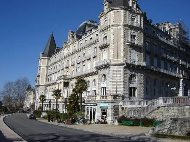 Image qui illustre: Visite commentée de l'ancien Grand Hôtel Gassion