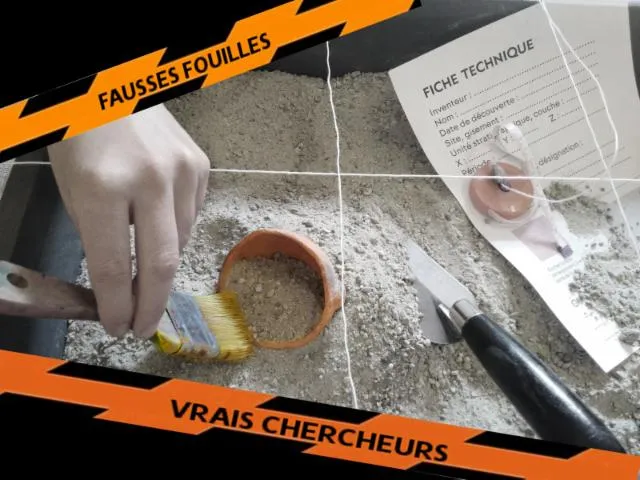 Image qui illustre: Atelier Fausses Fouilles / Vrais Chercheurs