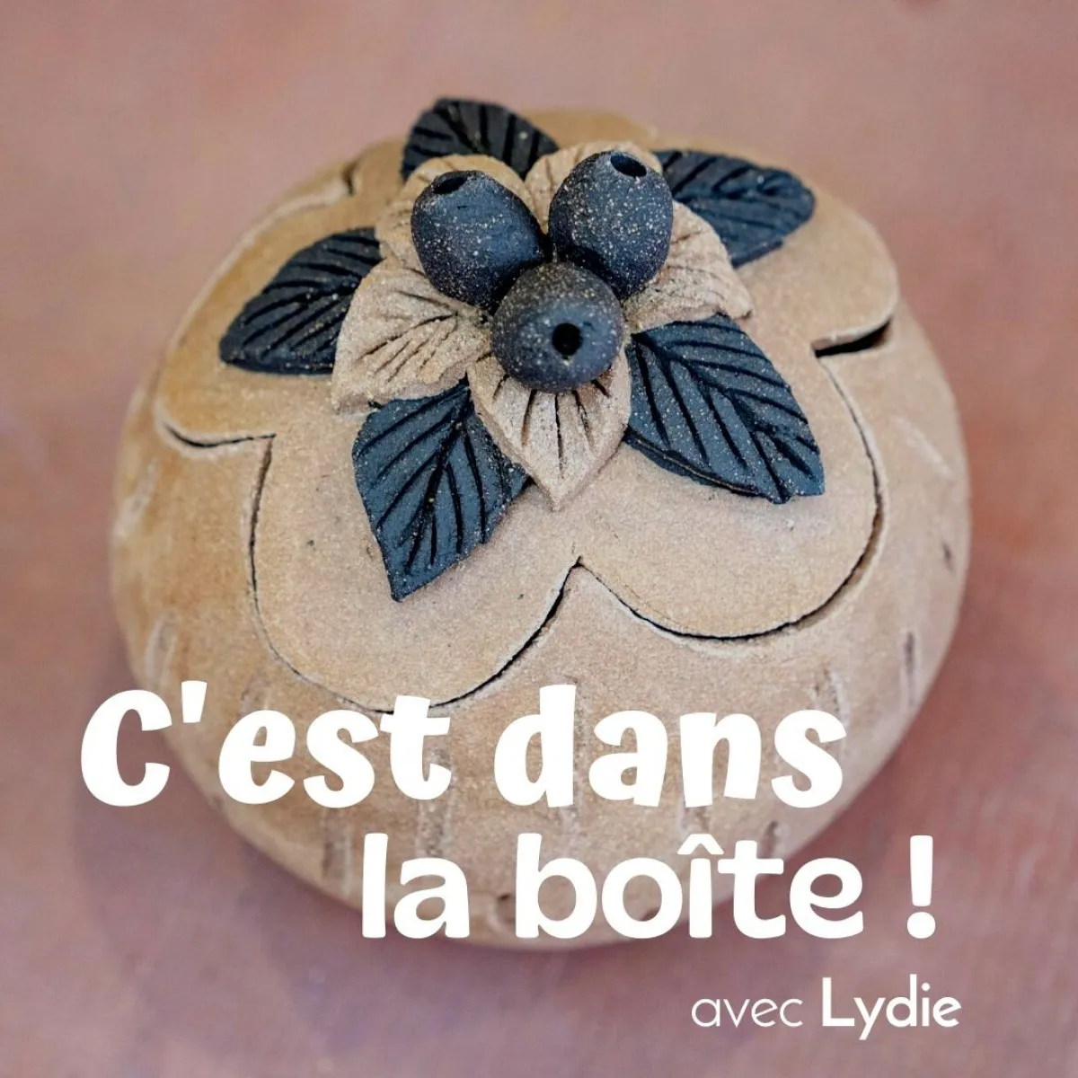 Image qui illustre: Modelez votre boîte en céramique à La Frette-sur-Seine - 0
