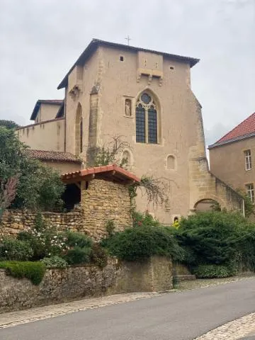 Image qui illustre: Église Saint-pierre