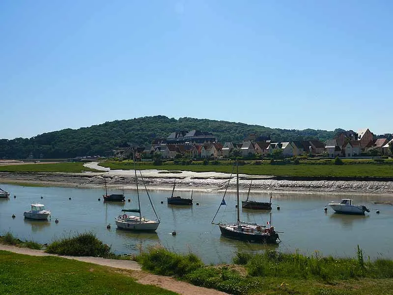 Image qui illustre: Port De Dives Cabourg Houlgate -  Mouillages  De La Dives à Dives-sur-Mer - 2