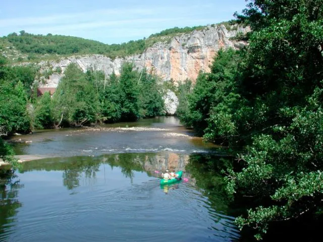 Image qui illustre: Camping Le Moulin Vieux - Location De Canoë Kayak
