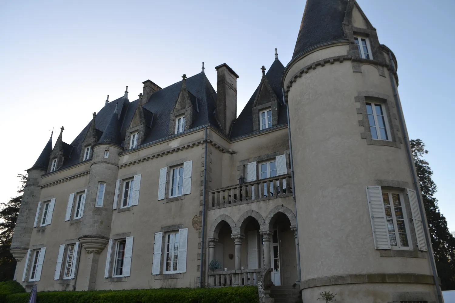 Image qui illustre: Visite guidée du Château de Launay Guen à Plémet - 0