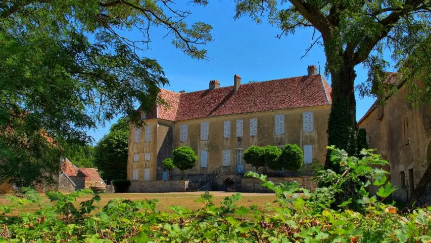 Image qui illustre: Château De Villefrancon