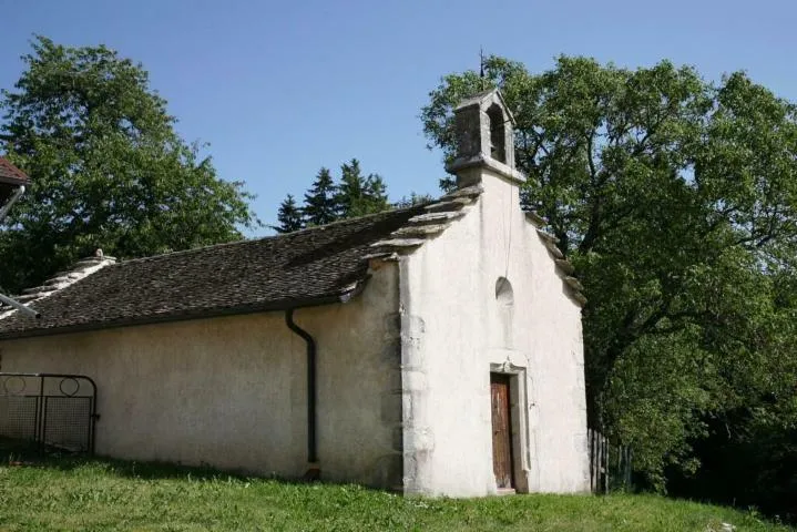 Image qui illustre: Visite libre du hameau et de la chapelle d'Egieu