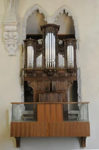 Image qui illustre: La Sainte-Chapelle lève le voile en musique