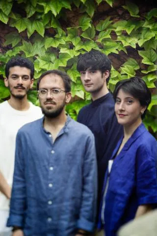 Image qui illustre: Adèle Viret Quartet Close to the water