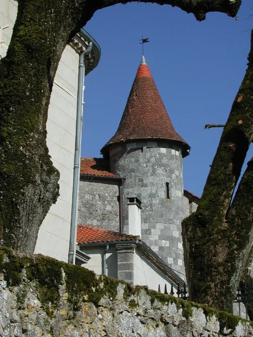 Image qui illustre: La Randonnée des bastides et châteaux en Albret à Lavardac - 2