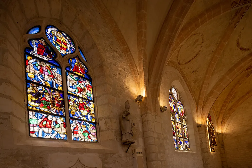 Image qui illustre: Eglise Saint Léger À Montfey à Montfey - 2