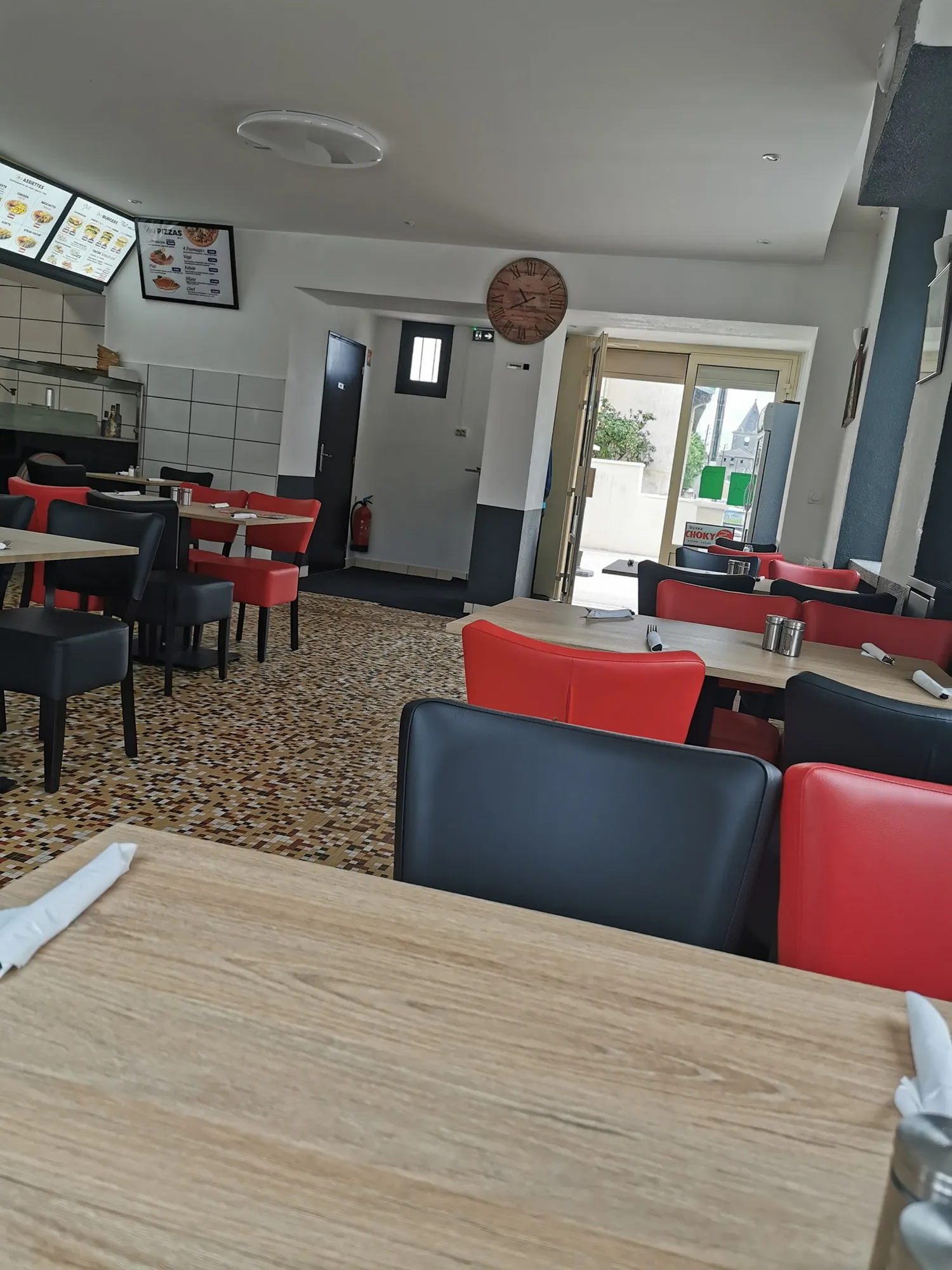 Image qui illustre: Restaurant Undo Grill à Tronville-en-Barrois - 2