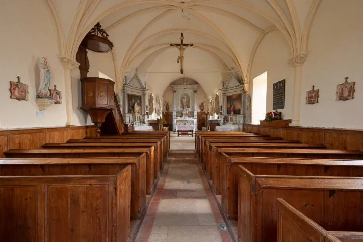 Image qui illustre: Église Saint Rémi Et Saint Lubin -  L'oudon (écots)